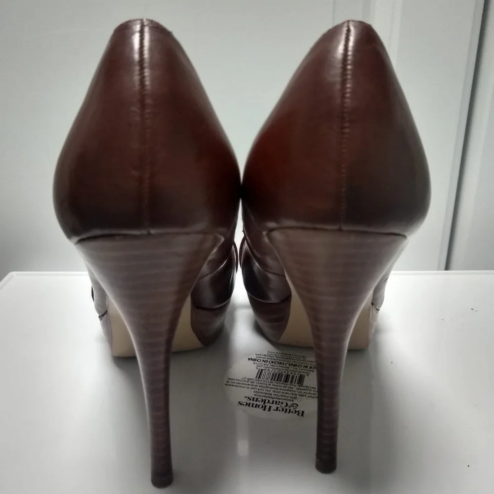 Guess high heels women shoes. - Picture 3 of 6